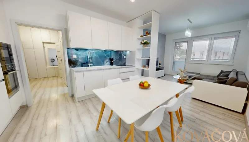 bez fliaš kucyňa 2.webp